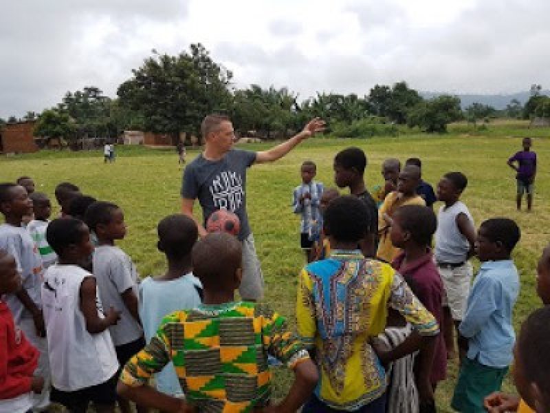 Onwijs Sport- en spelactiviteiten op scholen in Tinkong (Koforidua), Zuid MI-39